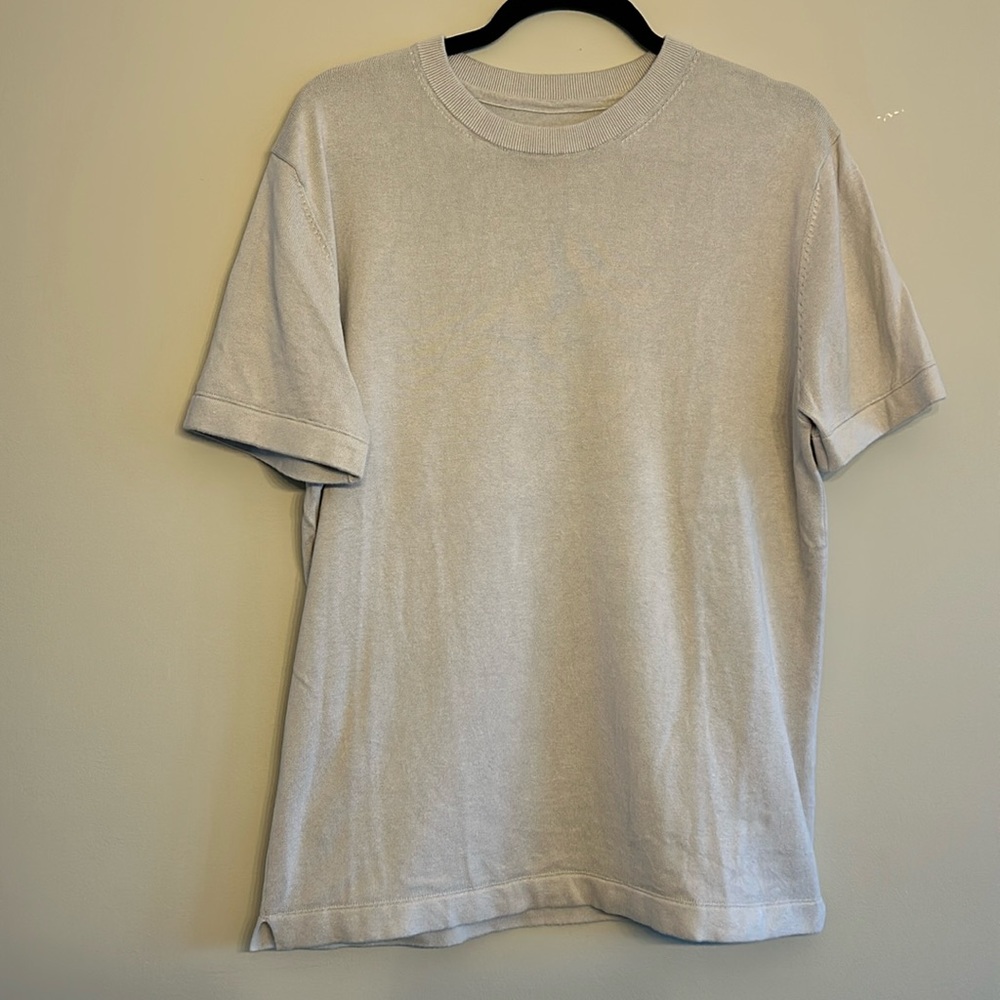 These Glory days, sweater tee size M.